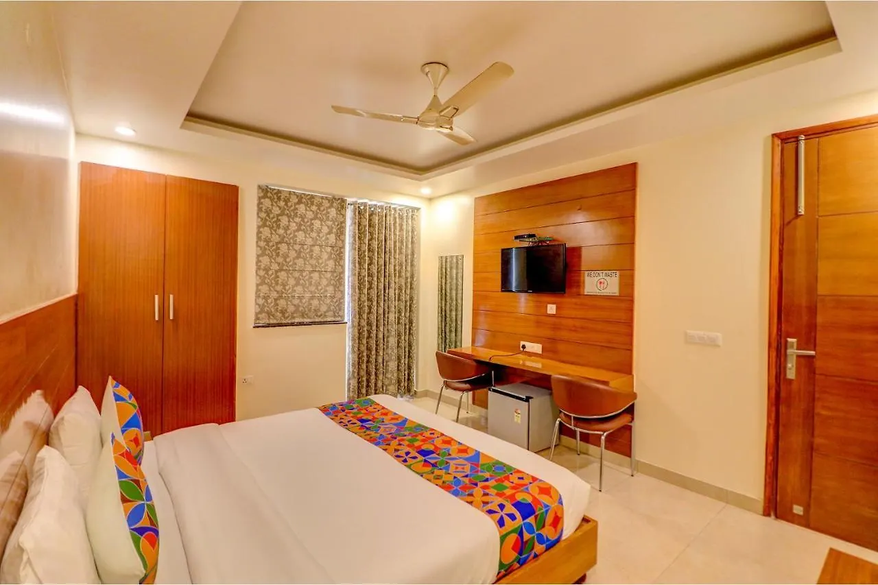 **** Hotel The Aroma Residency-Sector 47Corporate Family Friendly Gurugram City View Gurgáon Indie