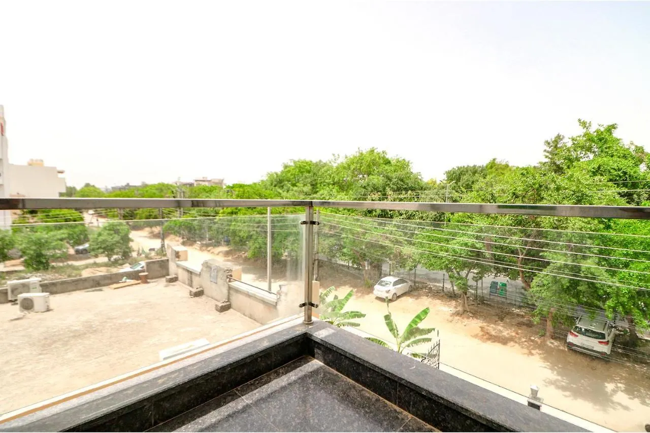 **** Hotel The Aroma Residency-Sector 47Corporate Family Friendly Gurugram City View Gurgáon Indie